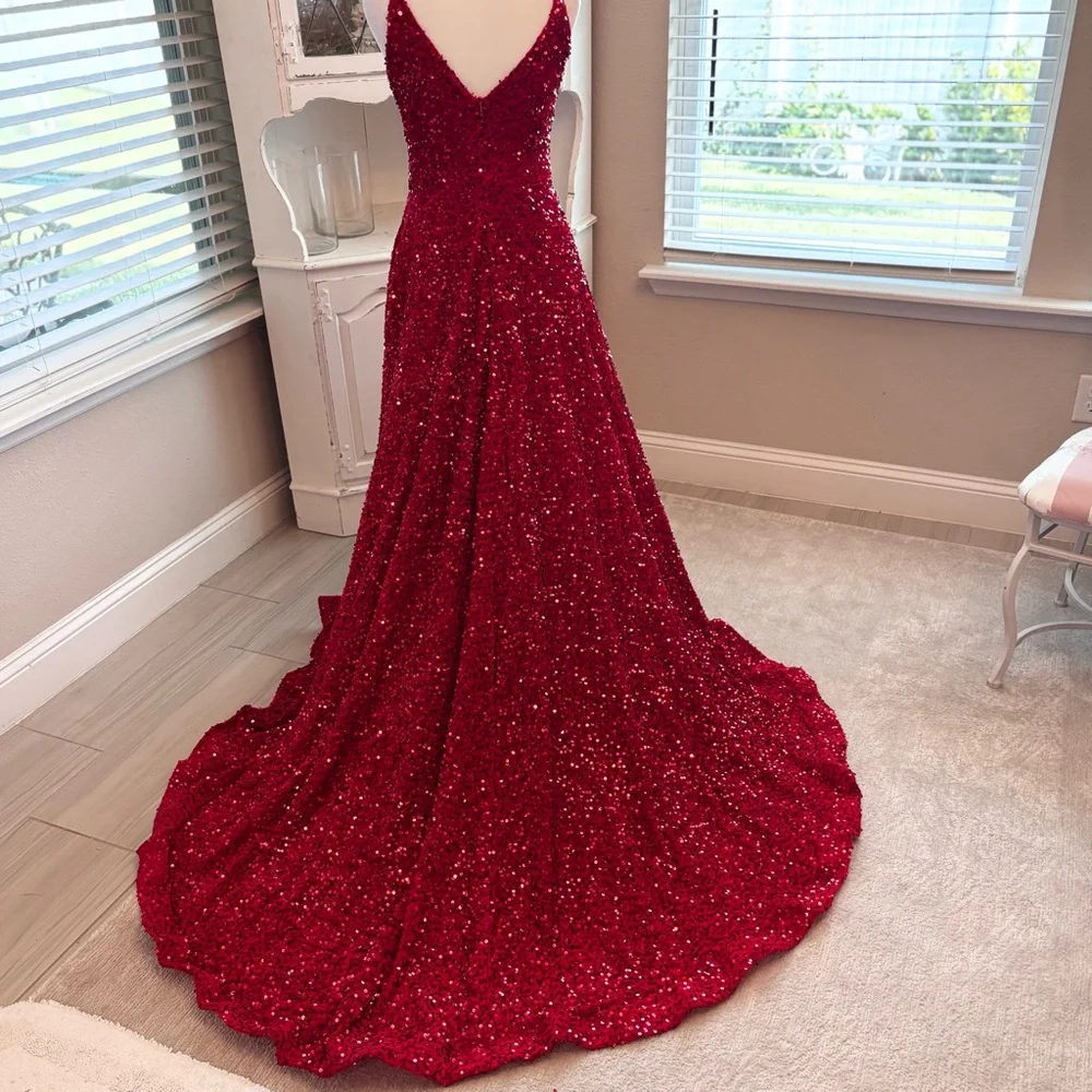 NEW Red Dress, Red Sequins Dress, Red Velvet, Red Prom Dress, NWOT, Size XL/16 - Picture 6 of 12